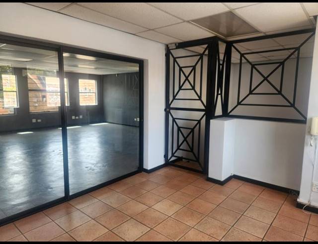 OFFICE PROPERTY TO RENT IN WELTEVREDEN PARK